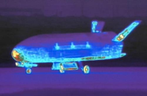 Image infrarouge du x-37B (image USAF)